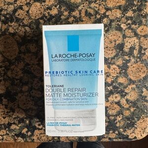 La Roche Posay Toleriane Double Repair Matte Moisturizer
